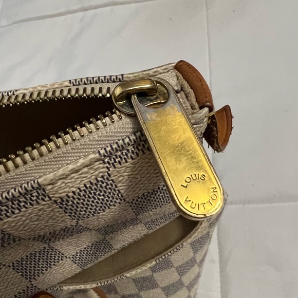 Louis Vuitton Bags White Never Full Mm Louis Vuitton Poshmark